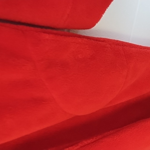 Secret Treasures Zip Front Soft Plush Fleece Cozy Red Robe Pockets - Picture 4 of 12